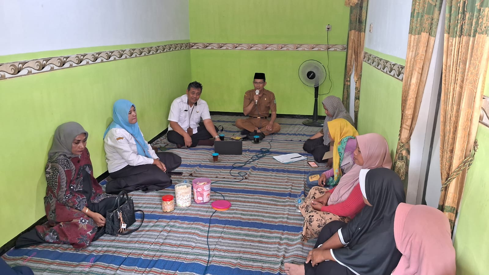 Pembinaan Kader Bina Keluarga Remaja (BKR) di Dusun Srambaan Desa Sumberanyar